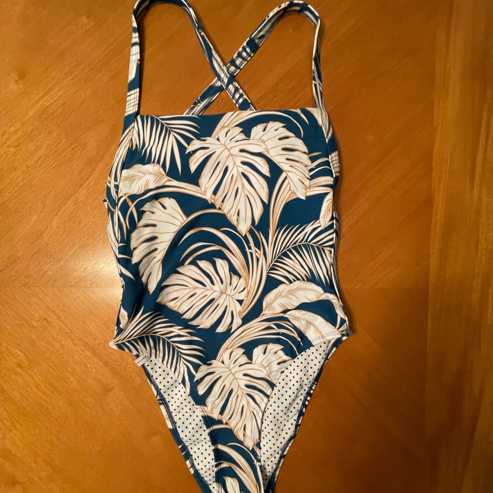 Body Glove One Piece - Picture 4 of 7
